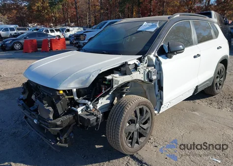 2024 Volkswagen Taos 1.5T Se Black from USA, damaged, VIN 3VVJX7B20RM121405